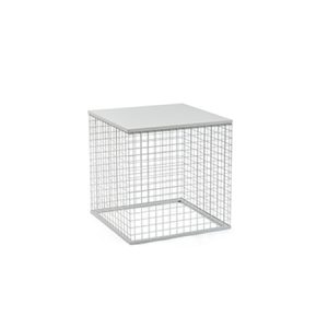 Plinth - White Wire 600 x 600